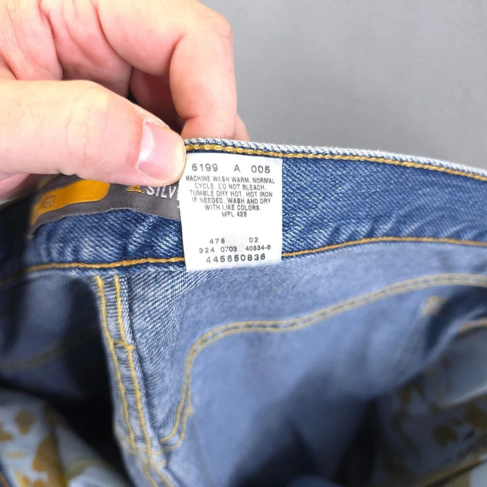 Levis SilverTab Jeans Relaxed Fit Blue Denim 36x30 100% Cotton Vintage 90s Y2K